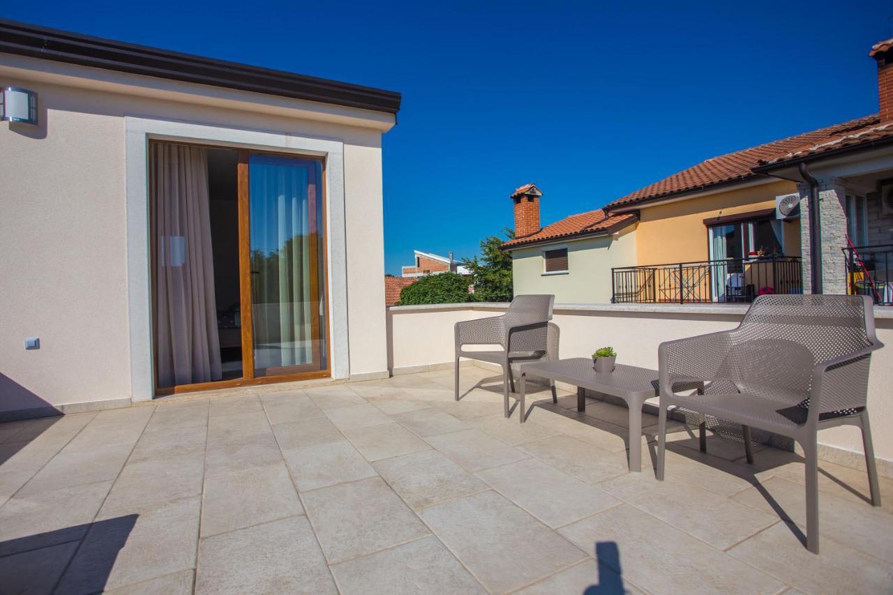 Villa Tiffany With Private Pool And Garden Poreč Exterior foto